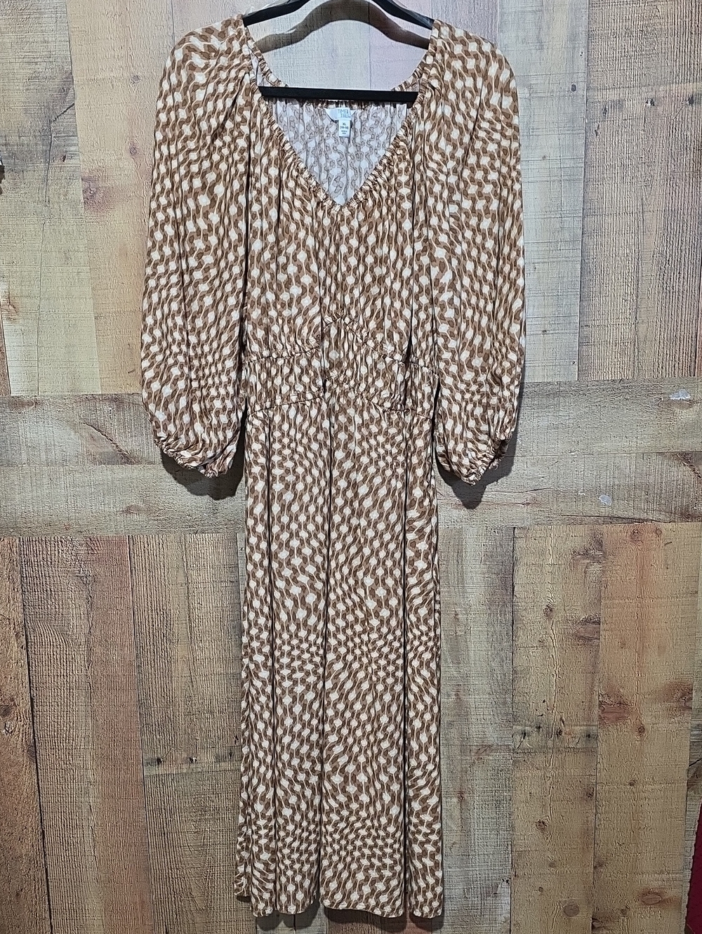 Time and Tru Tan & Cream Printed V-Neck Maxi Dress